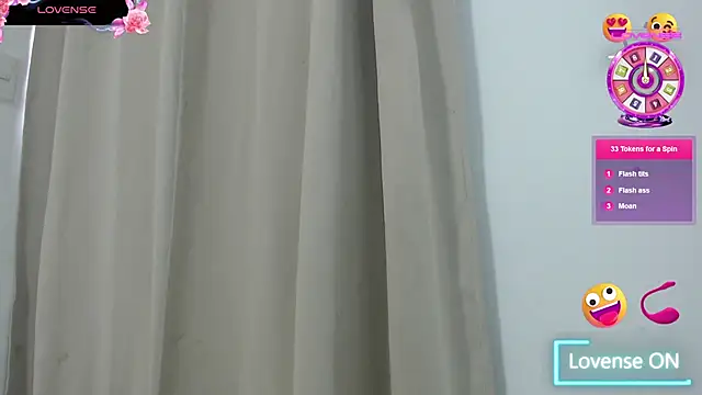 Juicy_Maya 现场XXX聊天