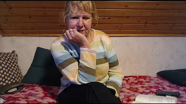 Nikole111 webkamerás műsora