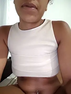 دردشة Julia_Pretinha الجنسية المباشرة