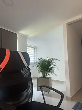 TroyeSavage Live XXX-chat