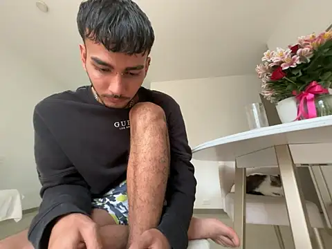 Velvet_man Show in webcam