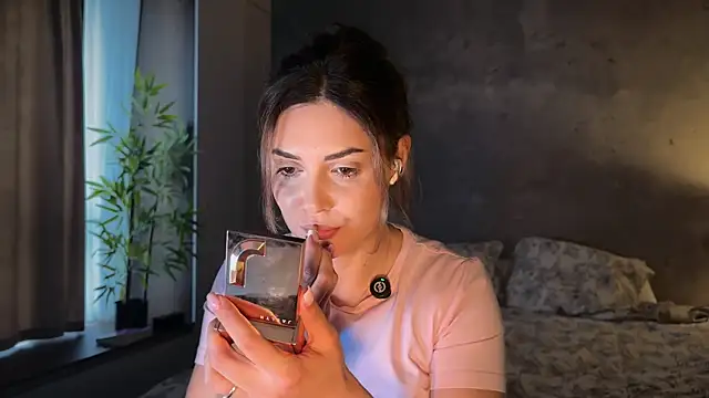 _Allie_ Live XXX-chat