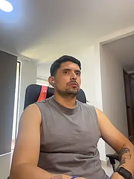 Вебкам-шоу TroyeSavage