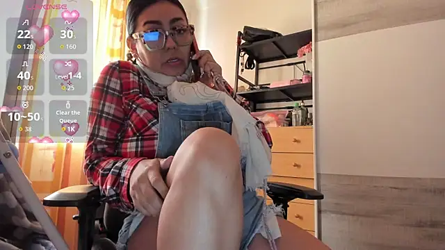 Silver_Lovee's Live XXX Chat