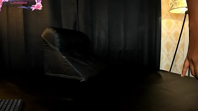 Chat XXX en directo de NATALIE_PARKERR