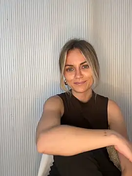 Milla__one Live XXX Chat