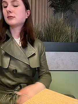 Dina_Tease 现场XXX聊天