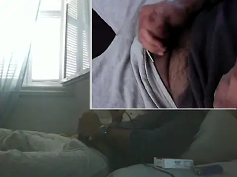 Вебкам-шоу zebbi29GguyTn