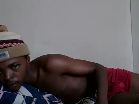 thesloucher 网络视讯表演