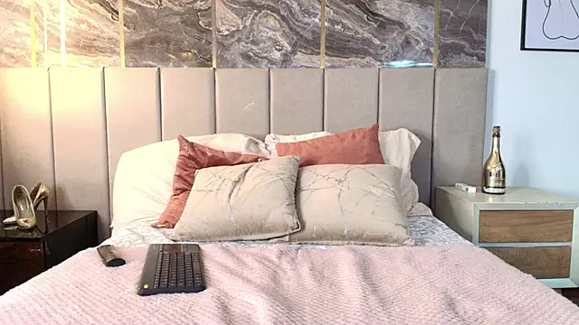 Scarlett_Bellmont 现场XXX聊天