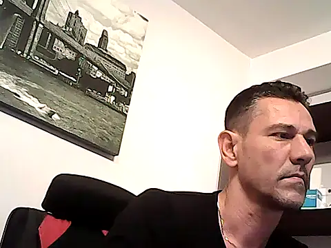 mastercharisma35: онлайн-секс-чат