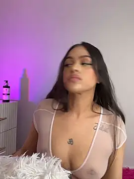 Mila_Hank_ Chat XXX live