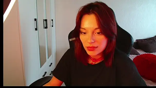 Eva_Avea Chat XXX in diretta