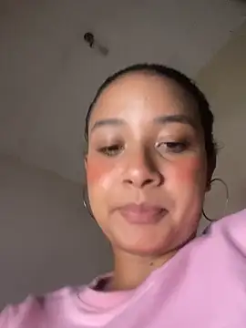 Aurora_fantasyPink – Live XXX-chat