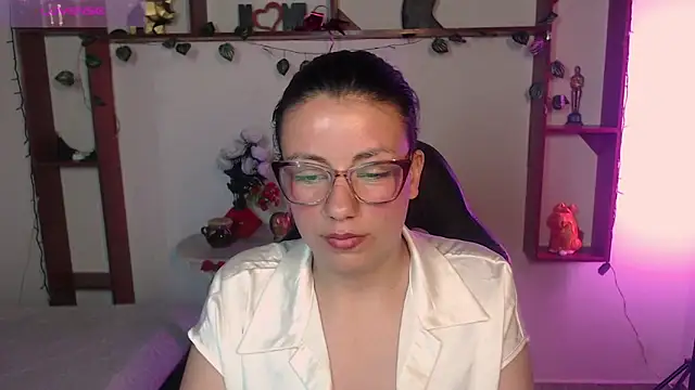 QueenRose94 Live XXX-chat