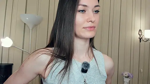 JulissaLipoma: онлайн-секс-чат