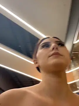 AnitaFly's Live XXX Chat