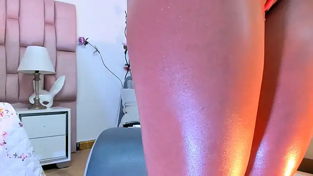 kamii_arias Adlı Modelin Canlı XXX Sohbeti