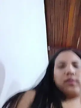 Freyja_BrattyDom Adlı Modelin Canlı XXX Sohbeti