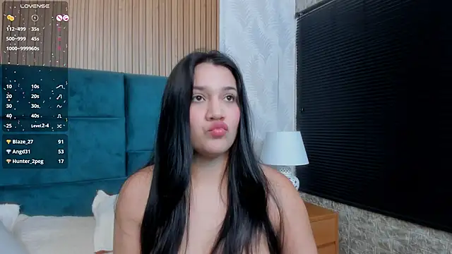 Kareena_chopra's Live XXX Chat