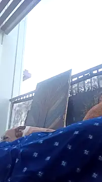 SexyB214 Adlı Modelin Canlı XXX Sohbeti