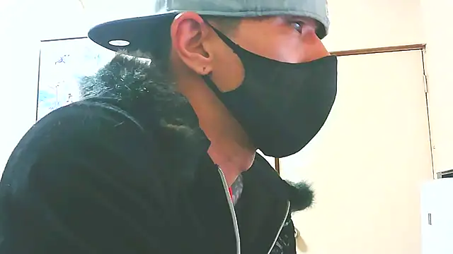 Ta3939: онлайн-секс-чат