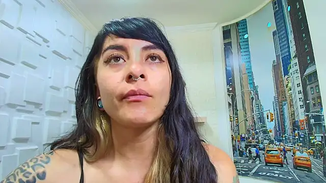 Živý XXX chat Naughty_Kittenm