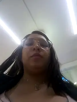 ISABELLA-24_: онлайн-секс-чат