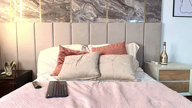 Scarlett_Bellmont's Live XXX Chat