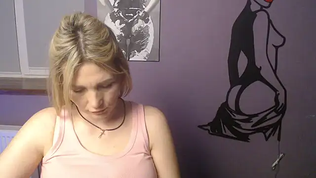 _sexy_lady Adlı Modelin Canlı XXX Sohbeti