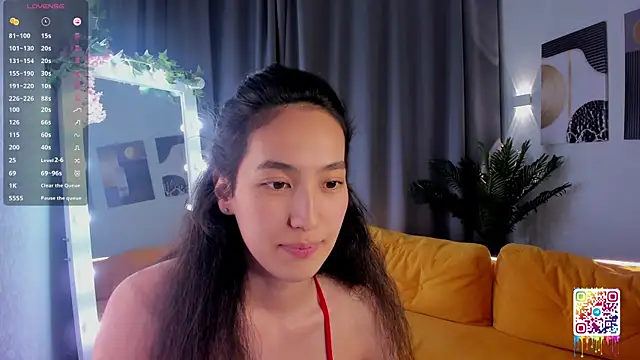 FlirtyAura Live XXX-Chat