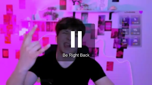 Živý XXX chat travis_wolf_