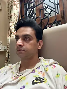 online4u08 Chat XXX in diretta