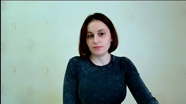 Inessa_beauty Adlı Modelin Canlı XXX Sohbeti