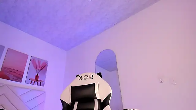 Brianna_bigboobs Live XXX-chat