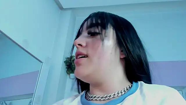 Chat +18 de bubble__angel__ ao vivo