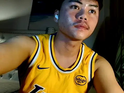 Chat XXX ao vivo de hot_emman