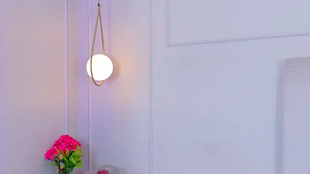 XXX chat uživo modela JosselynBrown