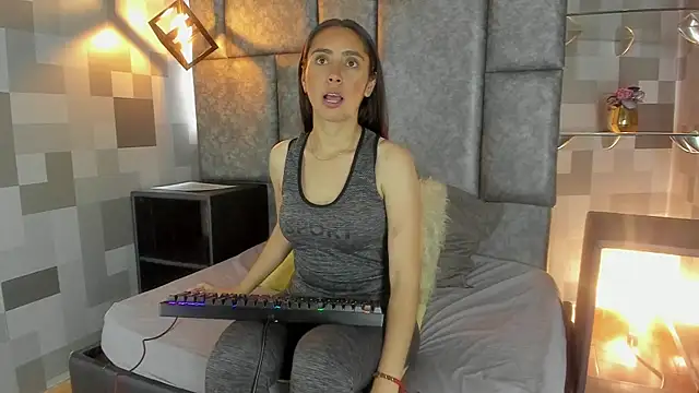 Escarleth_Foxn Live XXX chat