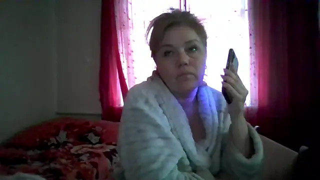 AlliRain's Live XXX Chat