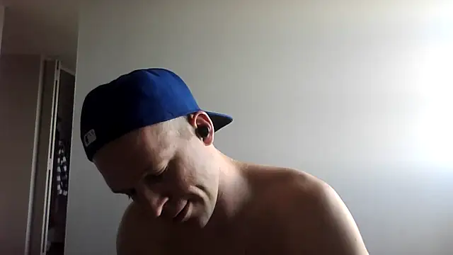 Luke_James élő XXX-chatje