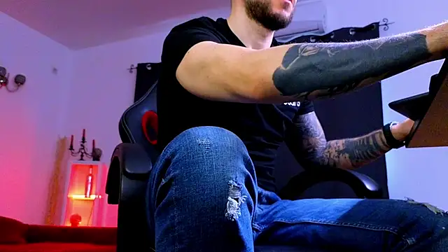 MightyAaron66 ওয়েবক্যাম শো