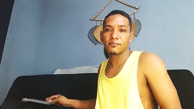 Grandeygruesa1's Live XXX Chat