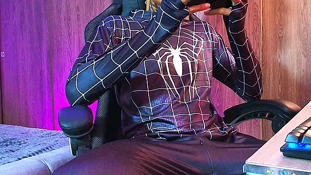 im_Usuga's Live XXX Chat