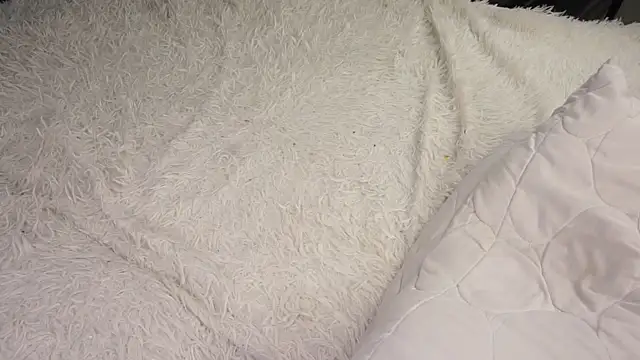 Онлайн чат XXX KourtneyRevira