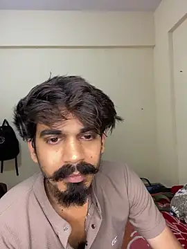 SlickedBrawl Show in webcam