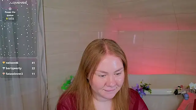 BeeTrixn Live XXX chat