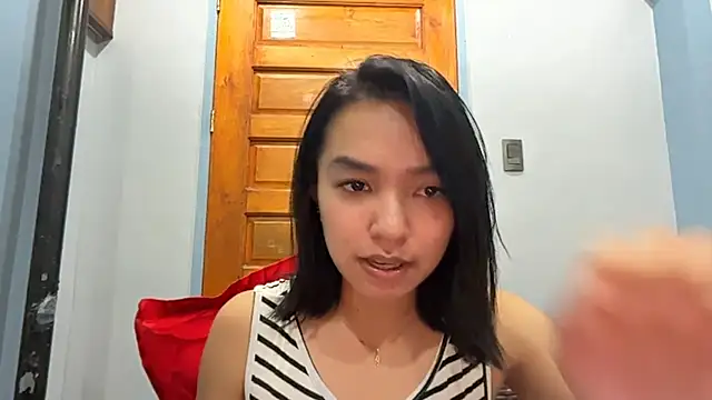 NoreenPierotti's Live XXX Chat