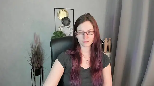 XXX chat uživo modela emmaxDelight