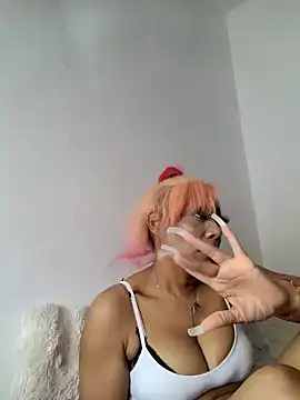 iamlalamilano's Live XXX Chat